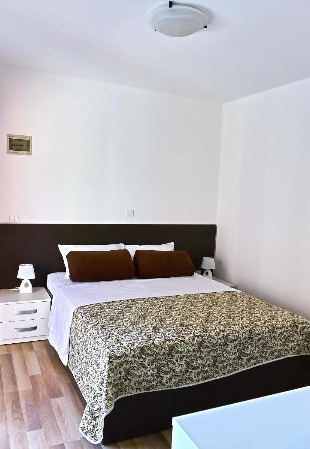 Apartments Zdjelar Poreč Habitación foto