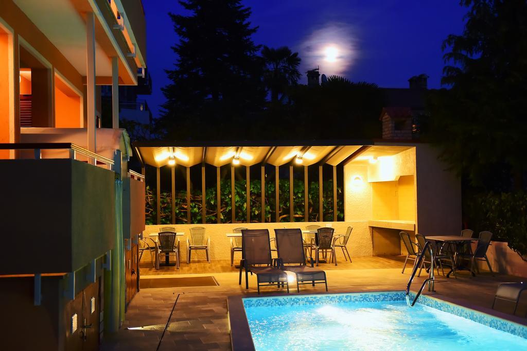 Apartments Zdjelar Poreč Exterior foto